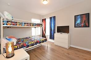 Summer Sparkle 4 Bedroom Home by RedAwning