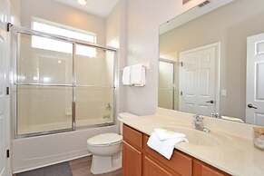 Summer Sparkle 4 Bedroom Home by RedAwning