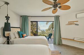 Catalina Tropical Lodge