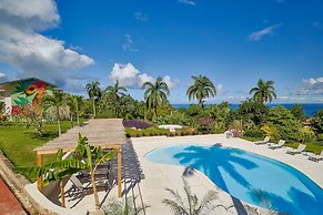 Catalina Tropical Lodge