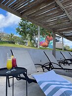 Catalina Tropical Lodge