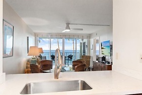 Royal Mauian, #416 2 Bedroom Condo by RedAwning