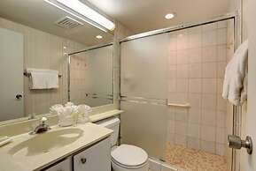 Royal Mauian, #416 2 Bedroom Condo by RedAwning