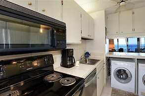 Royal Mauian, #416 2 Bedroom Condo by RedAwning