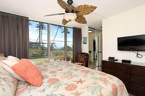 Kamaole Nalu, #105 2 Bedroom Condo by RedAwning