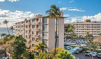 Kamaole Nalu, #105 2 Bedroom Condo by RedAwning