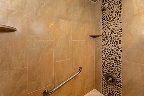 Mana Kai by Coldwell Banker Island Vacations