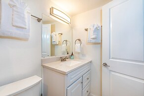 Island Sands by Coldwell Banker Island Vacations