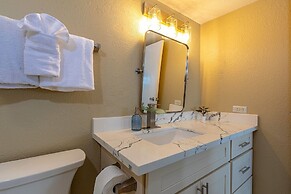 Island Sands by Coldwell Banker Island Vacations