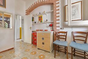 2335 Villetta Ada by Barbarhouse