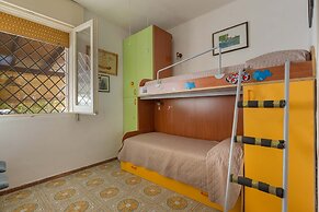 2335 Villetta Ada by Barbarhouse