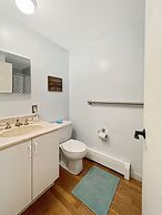 Beach House - Y842 Minutes To York Beach 3 Bedroom Home by RedAwning