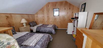 Woods Resort and Spa by RedAwning