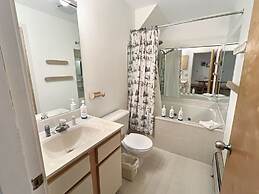 Woods Resort and Spa by RedAwning