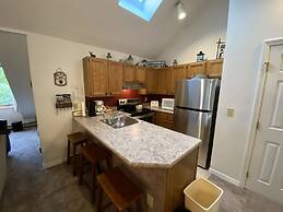 Woods Resort and Spa by RedAwning