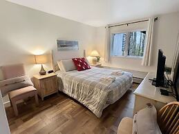 Woods Resort and Spa by RedAwning