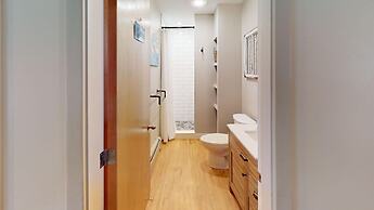 Woods Resort and Spa by RedAwning