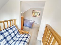 Woods Resort and Spa by RedAwning