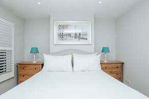 Propeller House - From 165 Per Night