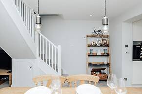 Propeller House - From 165 Per Night
