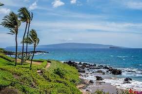 Makena Surf, #g-101 2 Bedroom Condo by RedAwning