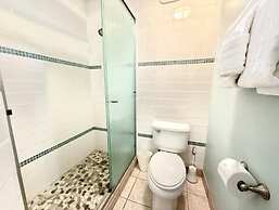 Kamaole Nalu, #603 2 Bedroom Condo by RedAwning