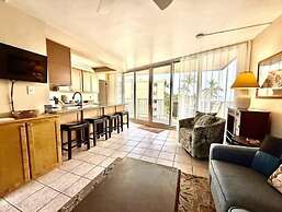 Kamaole Nalu, #603 2 Bedroom Condo by RedAwning