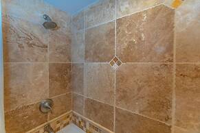 Royal Mauian, #114 2 Bedroom Condo by RedAwning