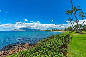 Royal Mauian, #114 2 Bedroom Condo by RedAwning