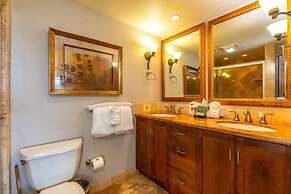 Royal Mauian, #114 2 Bedroom Condo by RedAwning