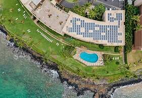 Royal Mauian, #114 2 Bedroom Condo by RedAwning