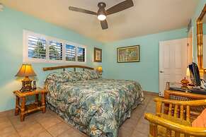 Kihei Beach, #306 1 Bedroom Condo by RedAwning