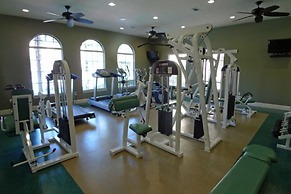 Palm View Place 3 Bedroom Condo by RedAwning