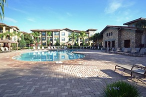 Palm View Place 3 Bedroom Condo by RedAwning