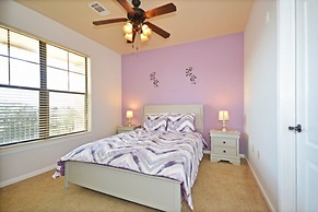 Palm View Place 3 Bedroom Condo by RedAwning