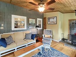 Family Tides - Y850 Beautiful Home Only A 10 Minute Walk To Short Sand