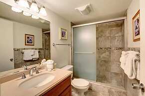 Kihei Surfside, #111 1 Bedroom Condo by RedAwning