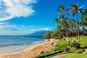 Wailea Elua, #0908 2 Bedroom Condo by Redawning