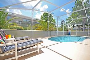 Buckingham Palm Villa 4 Bedroom Home by RedAwning