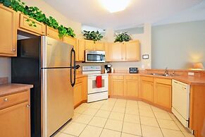 Cocoa Villa 4 Bedroom Home by RedAwning