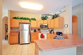 Cocoa Villa 4 Bedroom Home by RedAwning