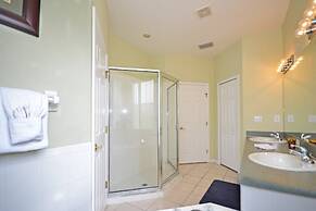 Cocoa Villa 4 Bedroom Home by RedAwning