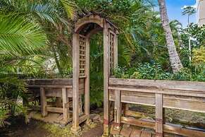 Kamaole Nalu, #605 2 Bedroom Condo by RedAwning