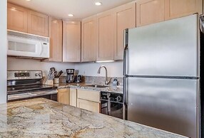 Kihei Surfside, #609 1 Bedroom Condo by RedAwning