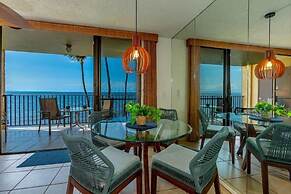 Kihei Beach, #404 1 Bedroom Condo by RedAwning