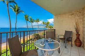 Kihei Beach, #404 1 Bedroom Condo by RedAwning