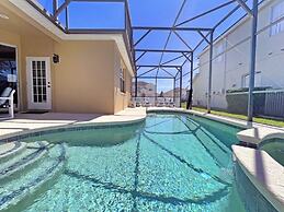 Minniehaha Retreat 4 Bedroom Home by RedAwning