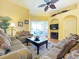 Minniehaha Retreat 4 Bedroom Home by RedAwning