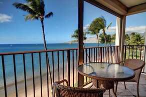 Kihei Beach, #506^ 1 Bedroom Condo by RedAwning