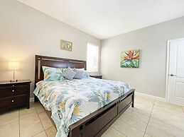 Bamboo Palm 5 Bedroom Home by RedAwning